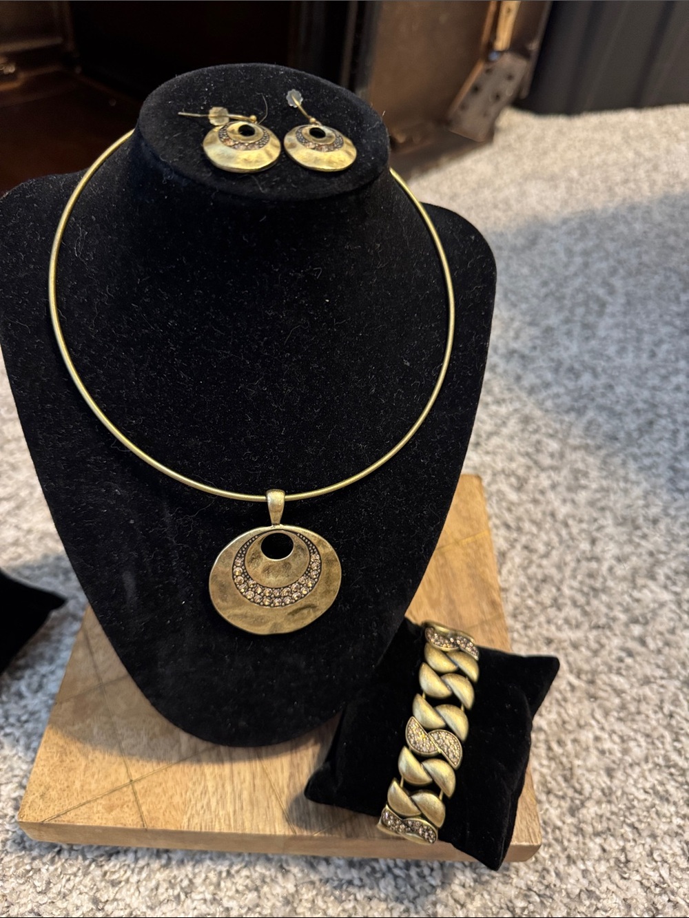 Lia Sophia Gold-Tone Circular Pendant Necklace, Earrings & Bracelet Set